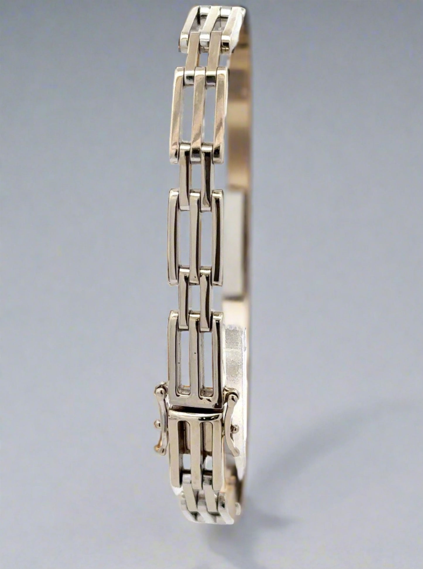 Back of link-style bracelet