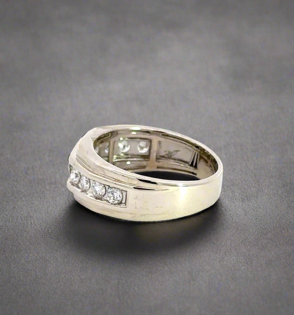 Side of white gold ring