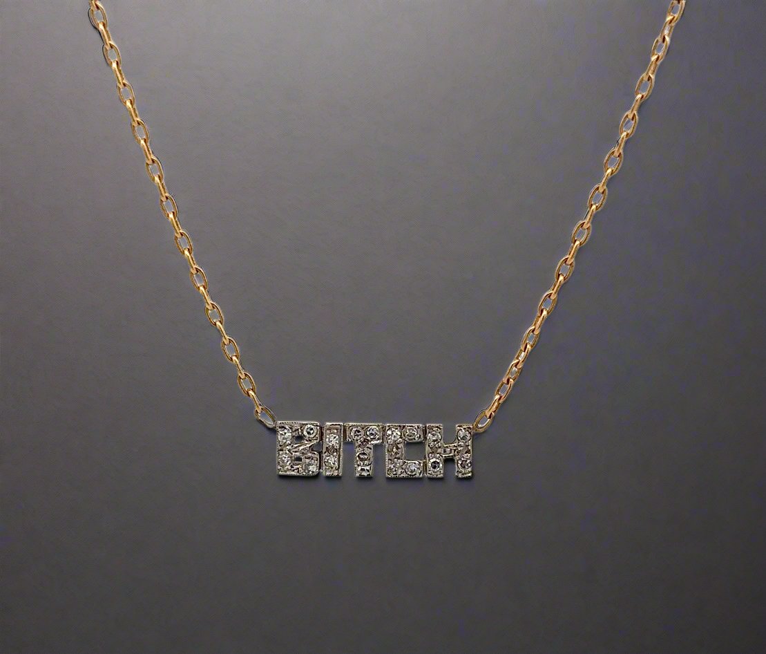 Hanging necklace in yellow and white gold