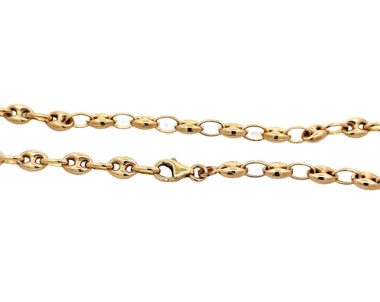 yellow gold gucci link chain close up showing lobster clasp and faint scratches