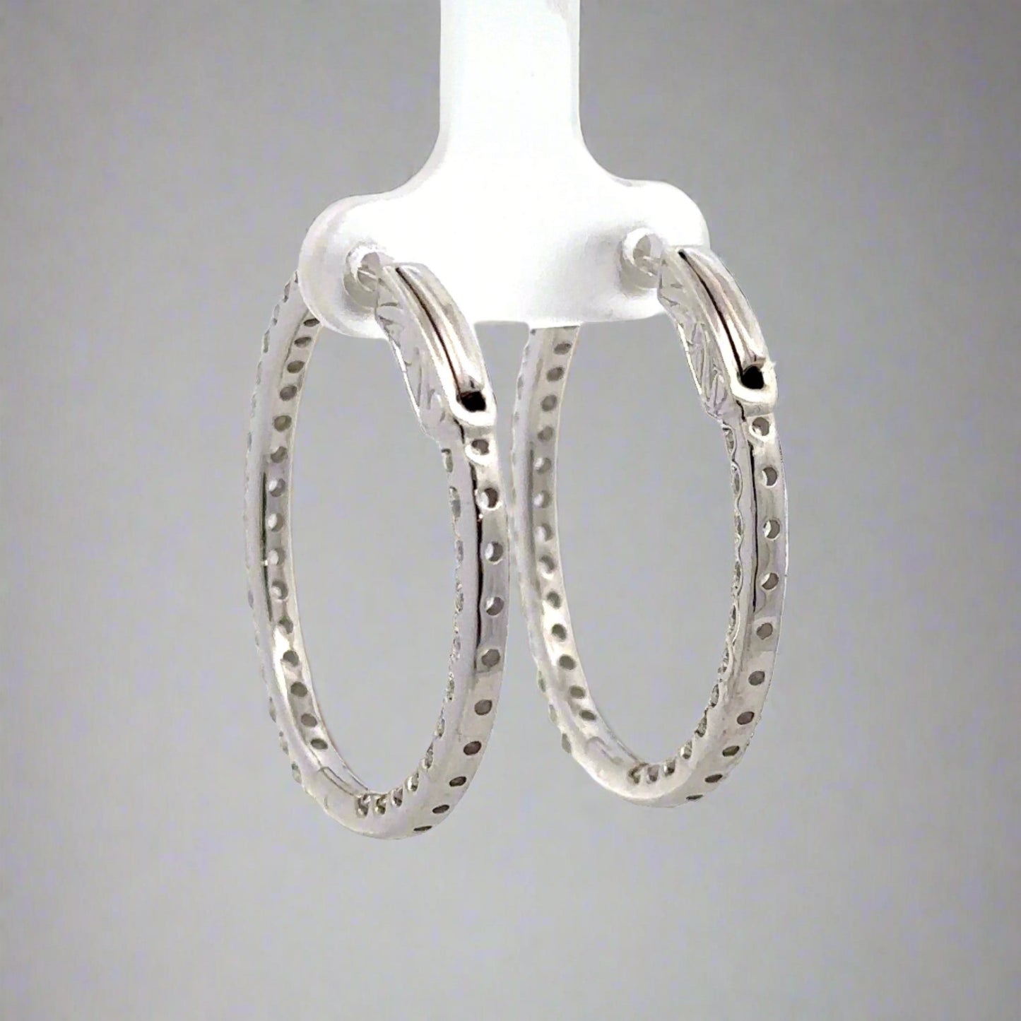 Back of diamond hoops