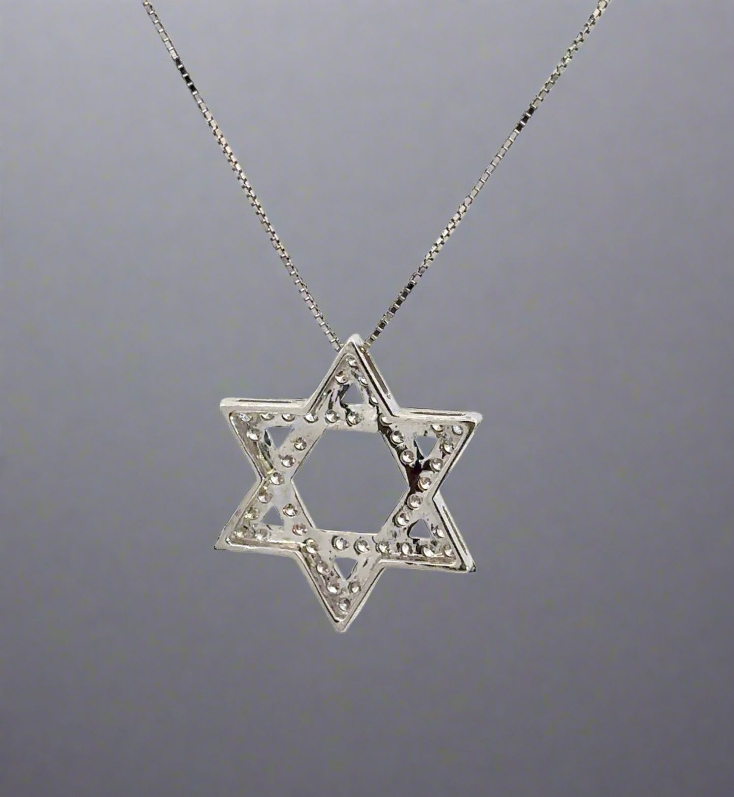 back of white gold star necklace