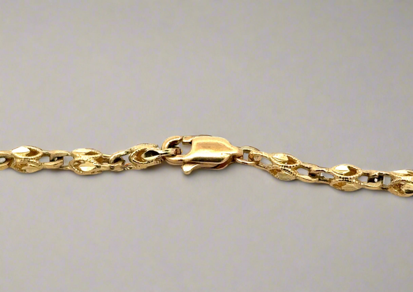 10k yellow gold lobster clasp