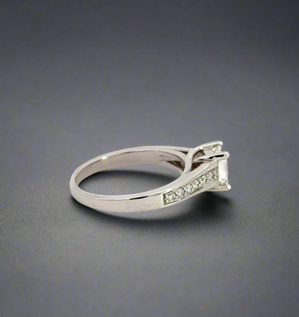 Side of platinum ring