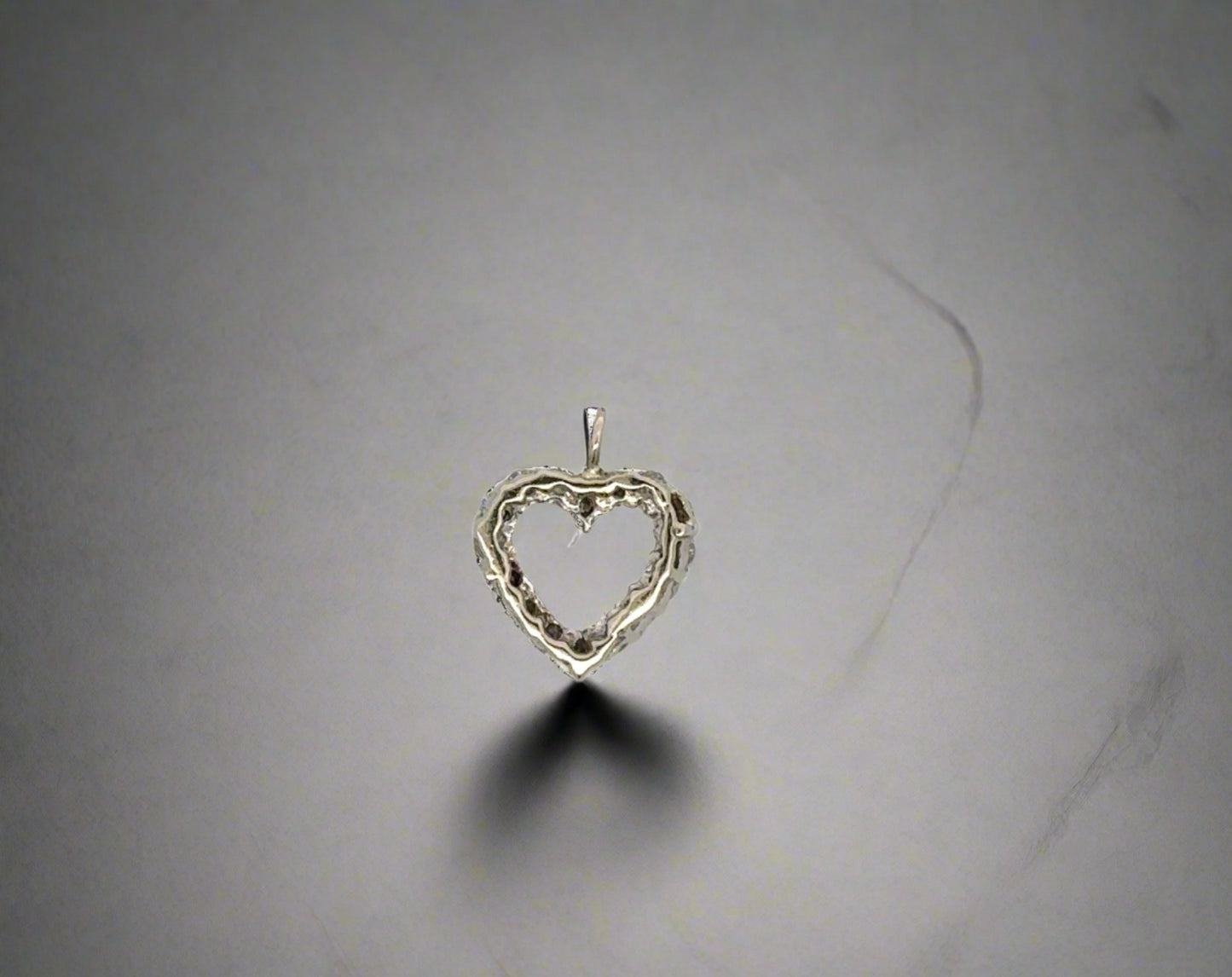 Back of heart pendant