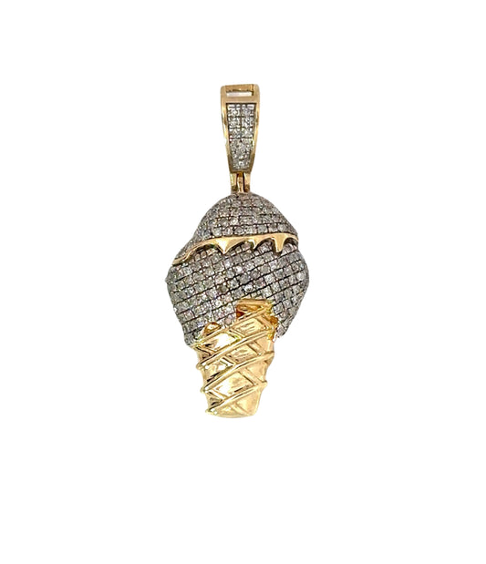 top of ice cream cone pendant in yellow gold with small round dianonds