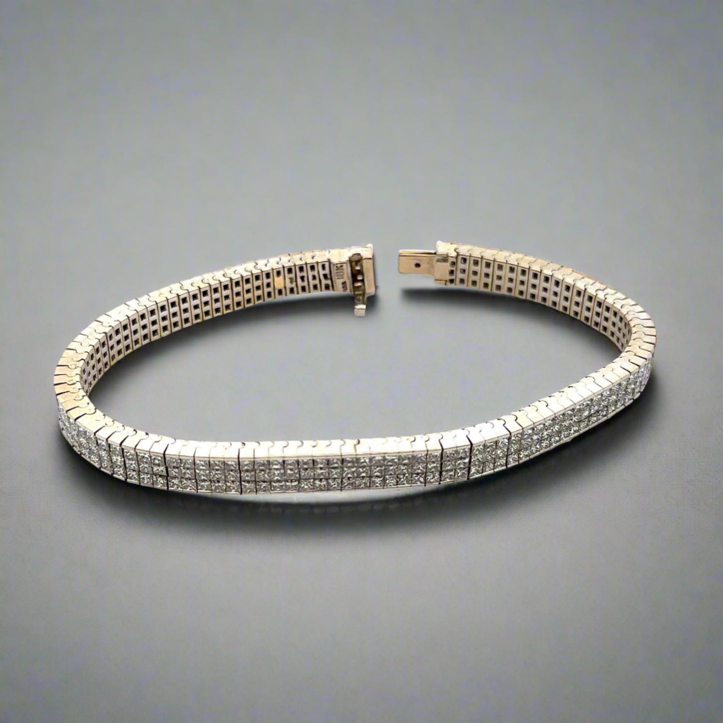Diamond tennis bracelet flat showing full tennis bracelet