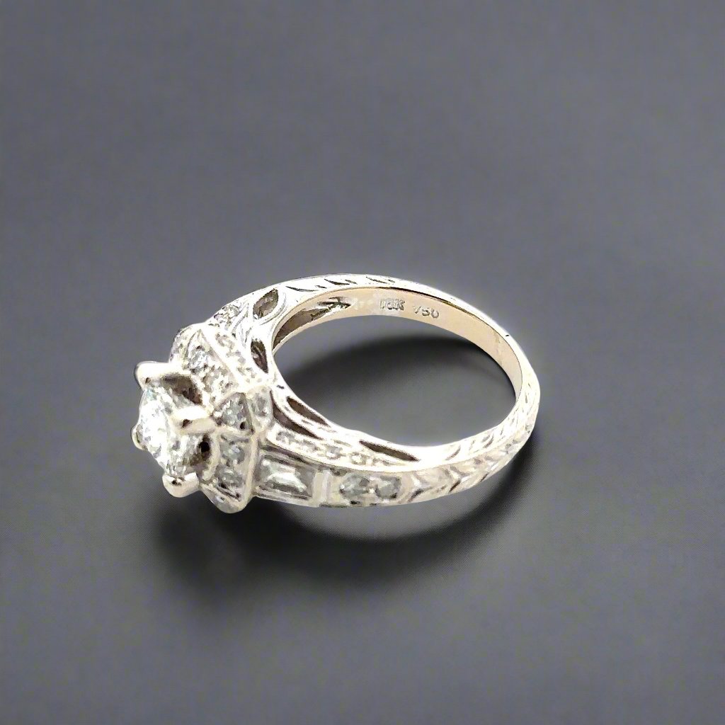 18K 750 stamp on inside of ring