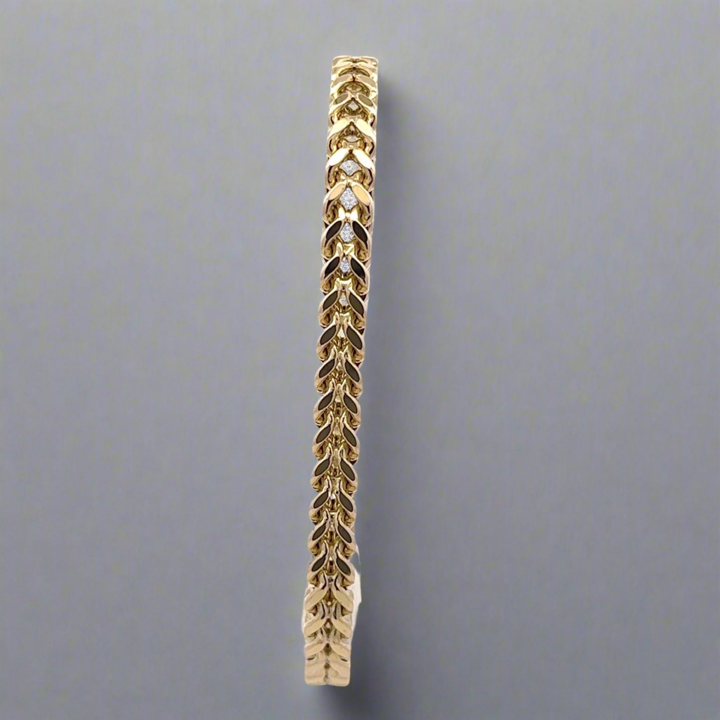 Front of yellow gold square franco bracelet