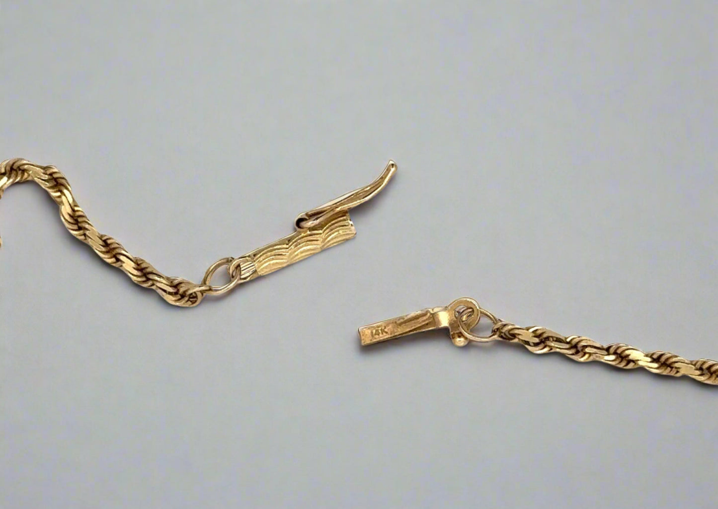 Box clasp with 14K stamp and safety lock