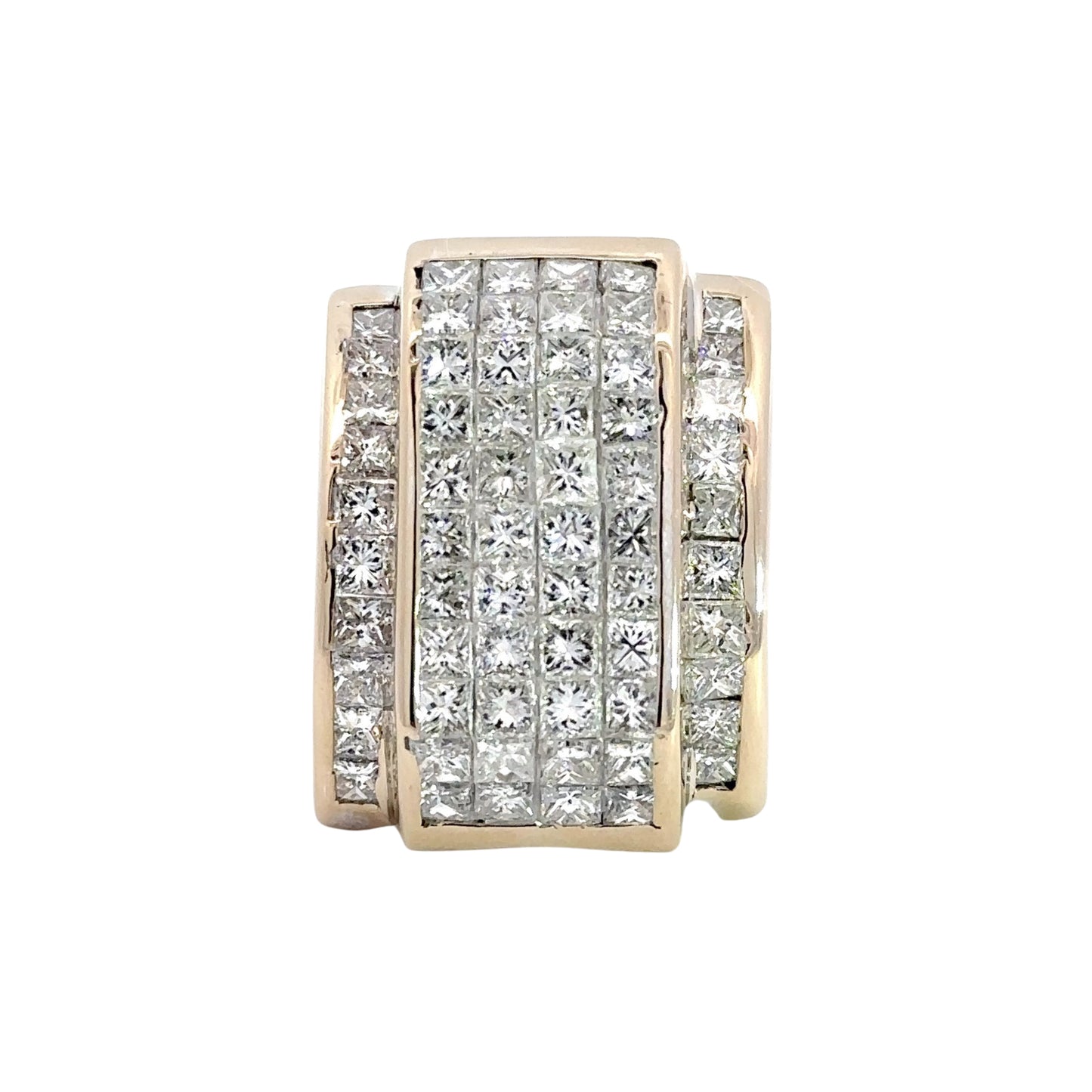 Men's Rectangle-shaped ring with 1 big rectangle column in the center with 4 rows of 11 princess-cut diamonds + 1 side row on each side with 10 princess-cut diamonds each
