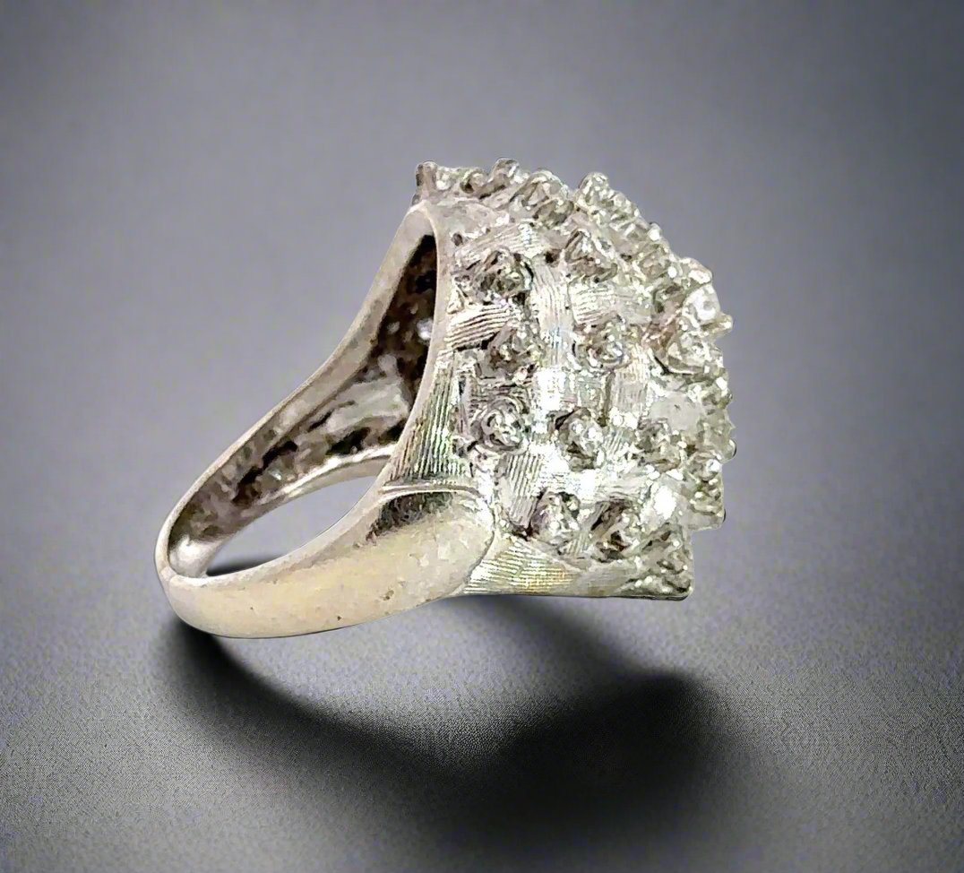 side of ring with scratches on band