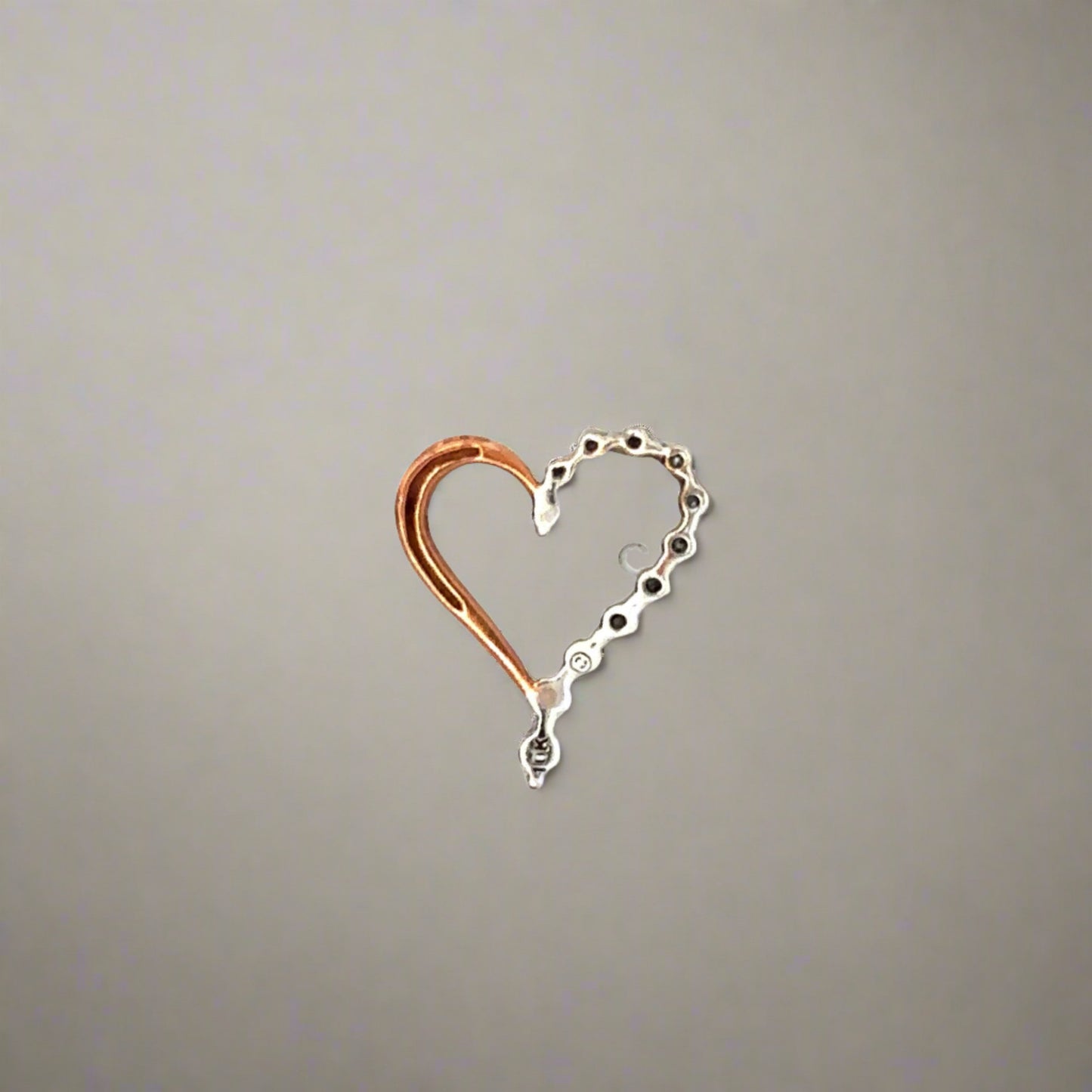 Back of pendant