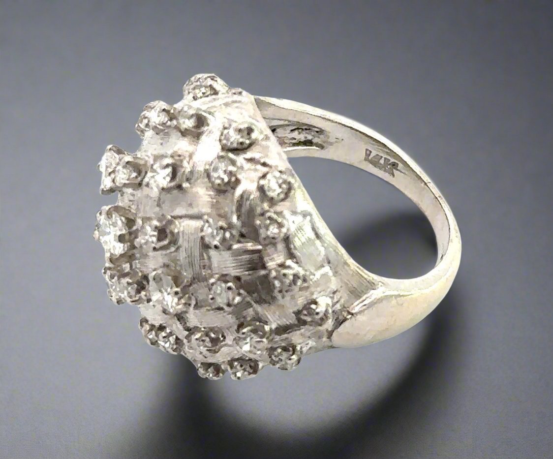 interior of ring with 14K stamp on band