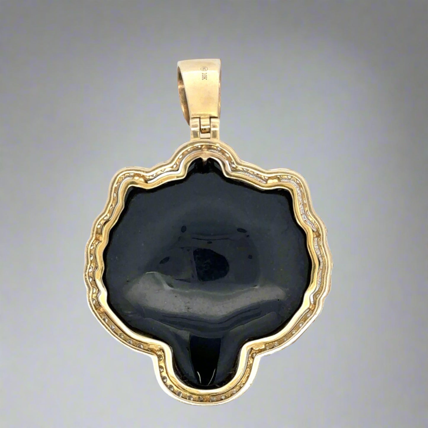 Back of pendant