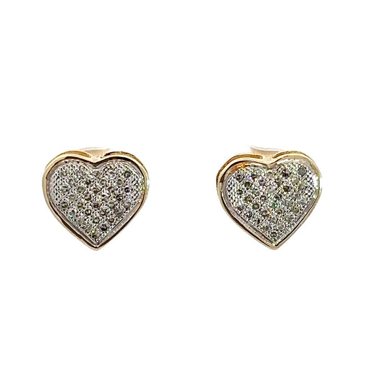 360 video of diamond heart earrings