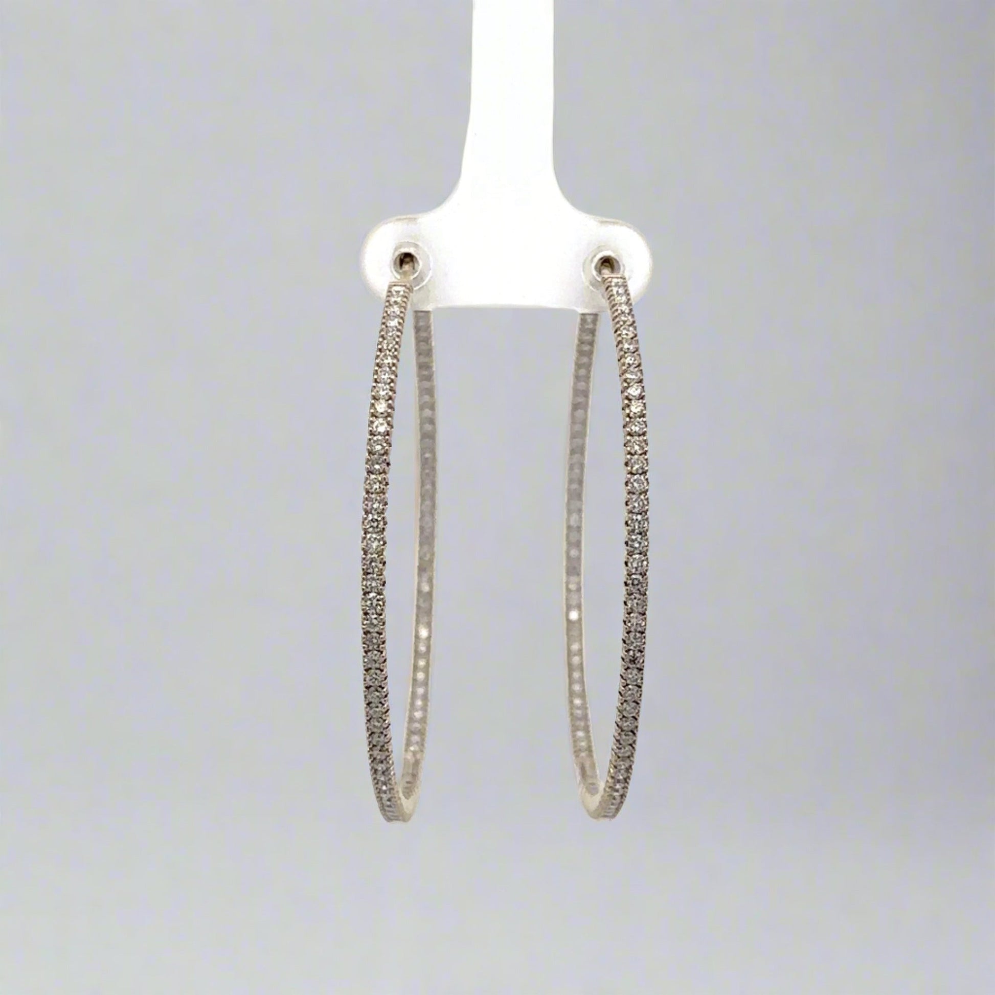360 video of inside out diamond hoops
