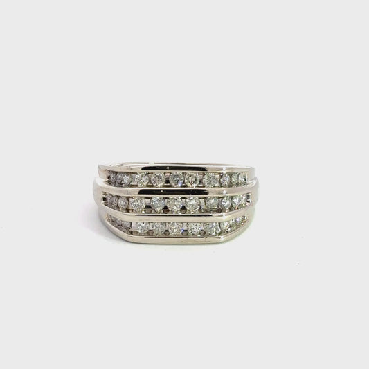 360 video of white gold band ring with 3 rows of small diamonds on front