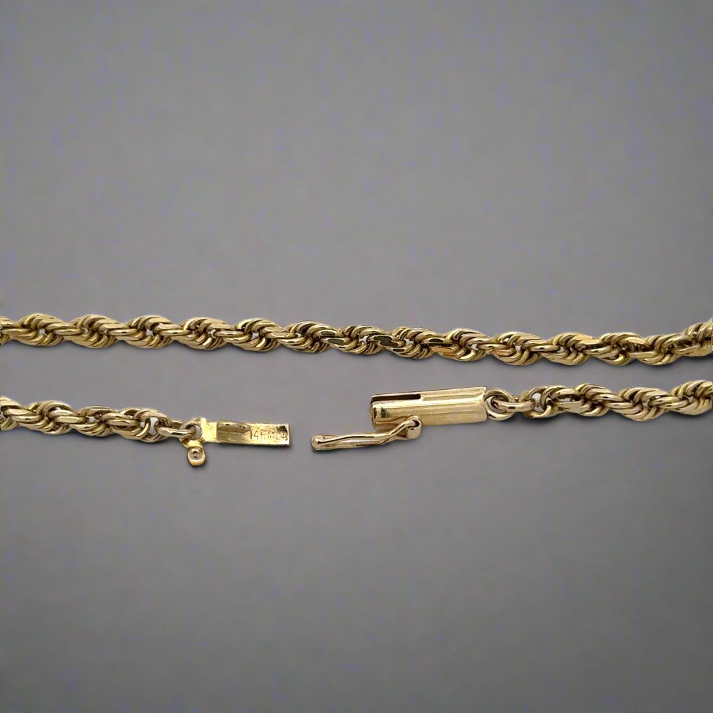 Barrel clasp with 14K stamp