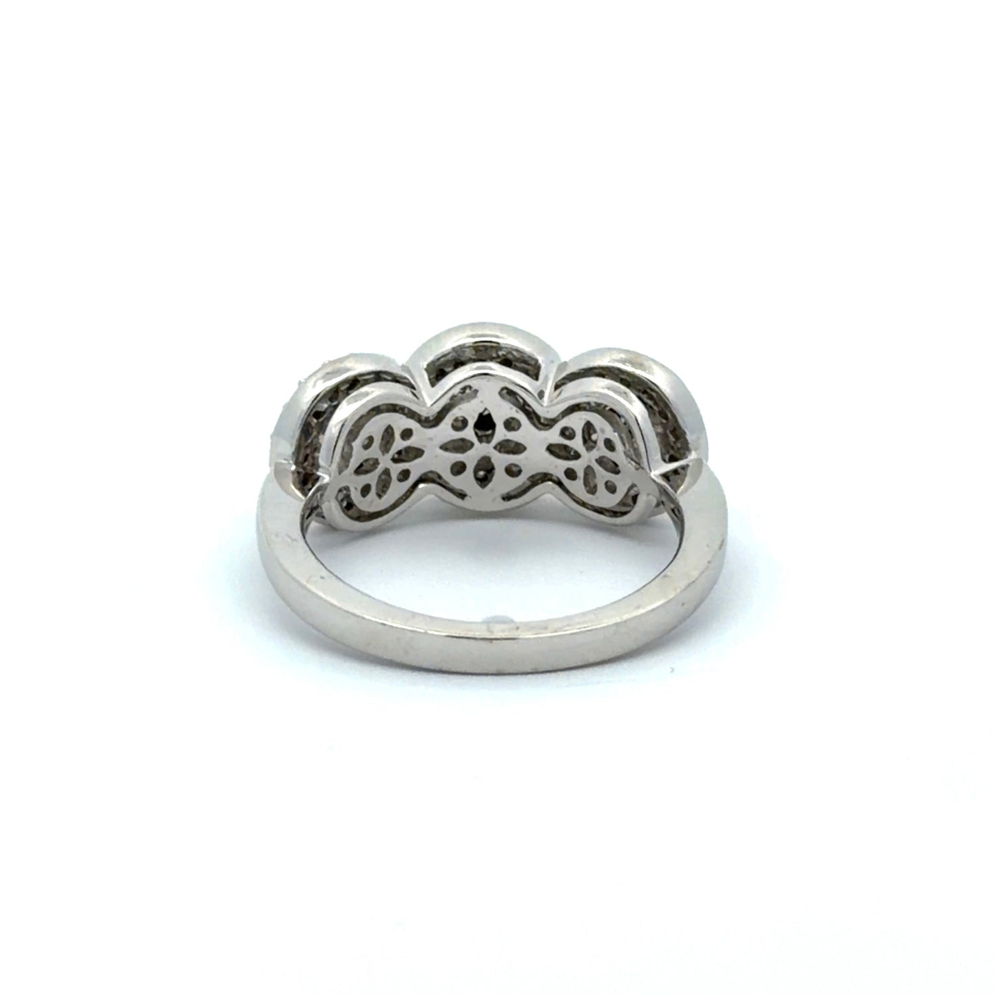 Back of white gold ring with cosmetic wear