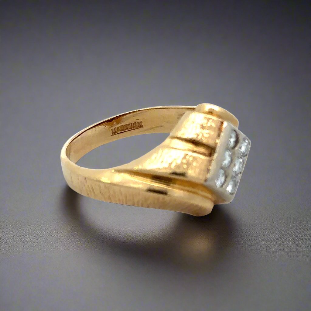 Inside of ring with HART14K stamp