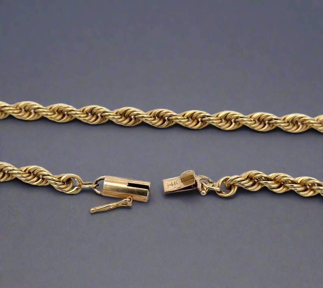 Barrel clasp with 14K stamp