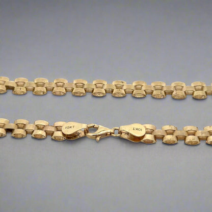 Lobster clasp with 10K stamp