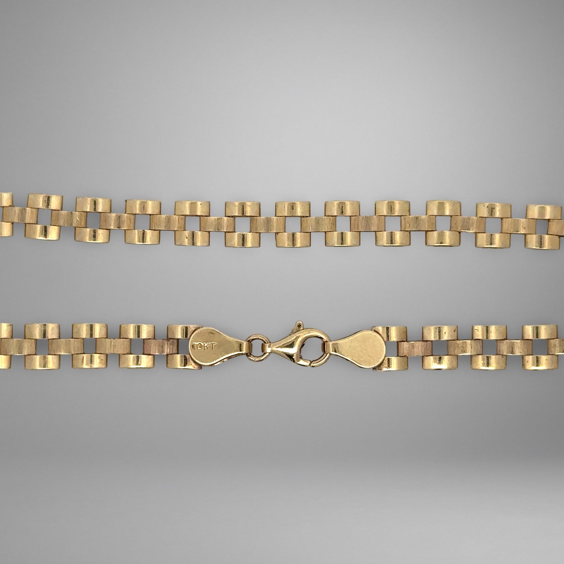 yellow gold lobster clasp with 10K stamp