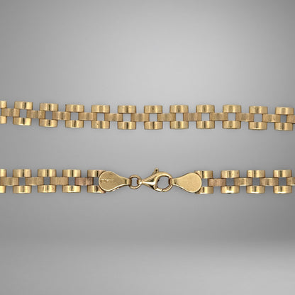 yellow gold lobster clasp with 10K stamp