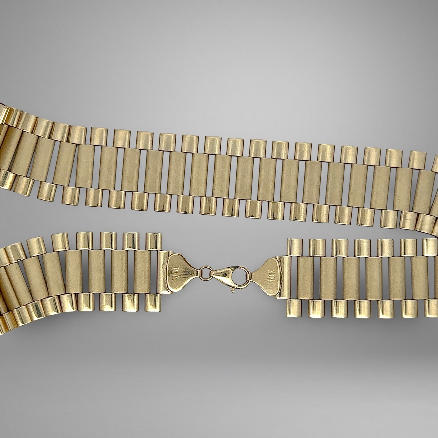 Gold chain with lobster clasp with 10K stamp