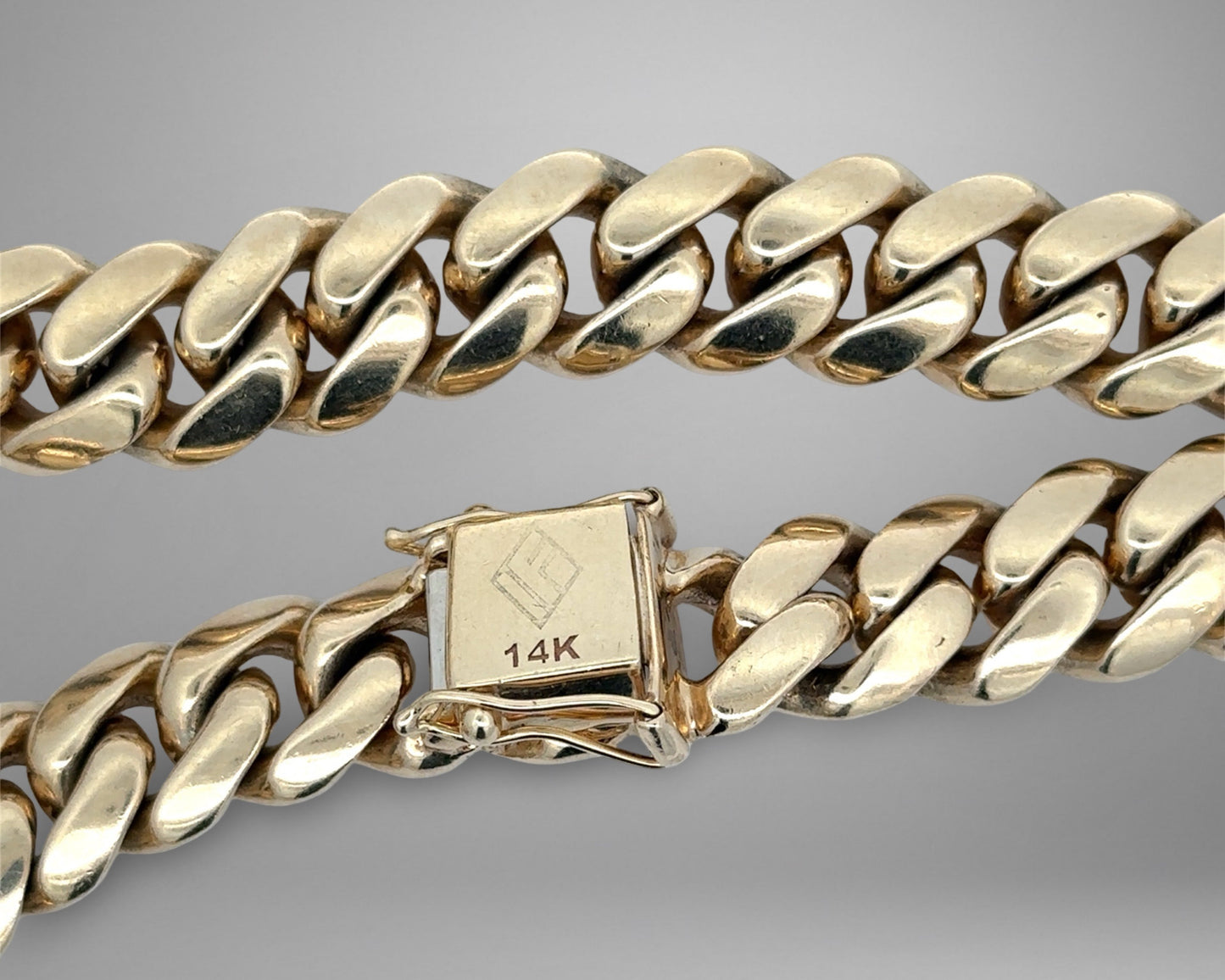 Gold chain clasp with IF&Co 14K stamp with scratches