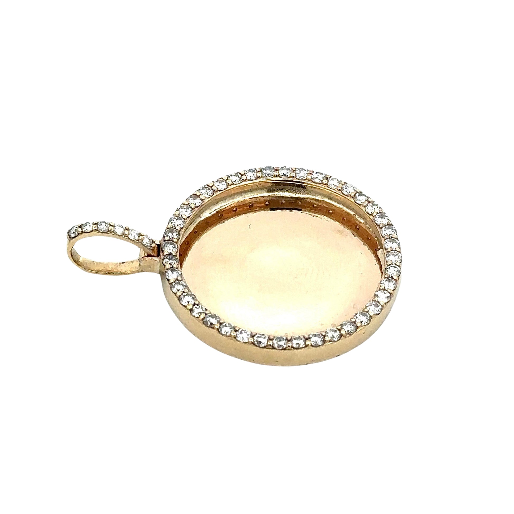 Side view of yellow gold diamond photo pendant