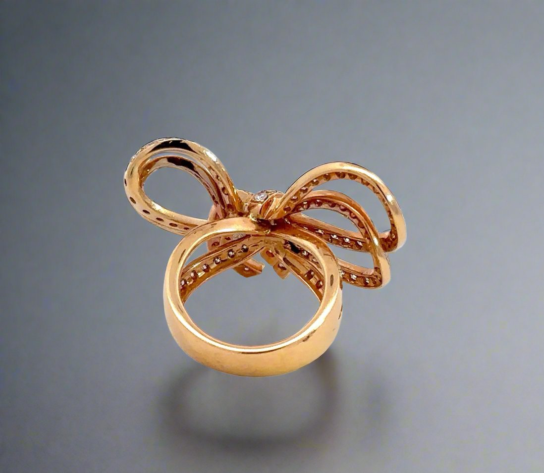 Back of rose gold bow ring