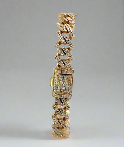 Front of diamond cuban link bracelet
