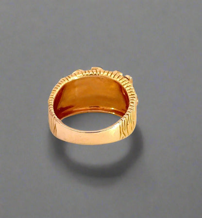Back of ring. Back is polished