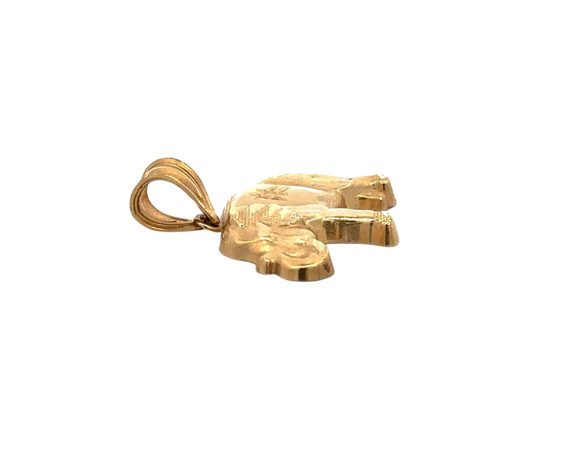 Side of yellow gold elephant pendant with round bail