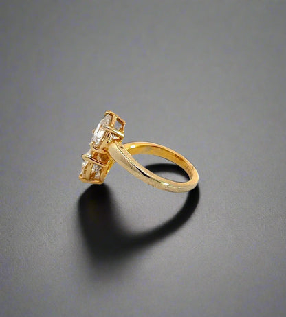 Side of yellow gold ring with scratches on gold