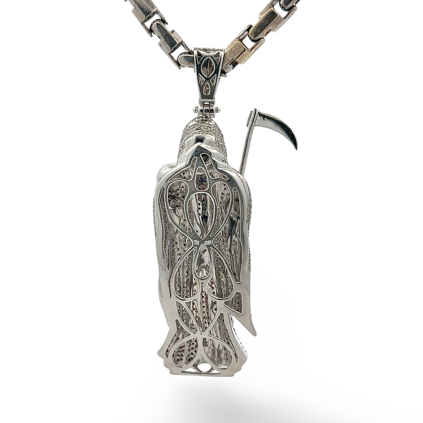 Back of pendant with 14K stamp