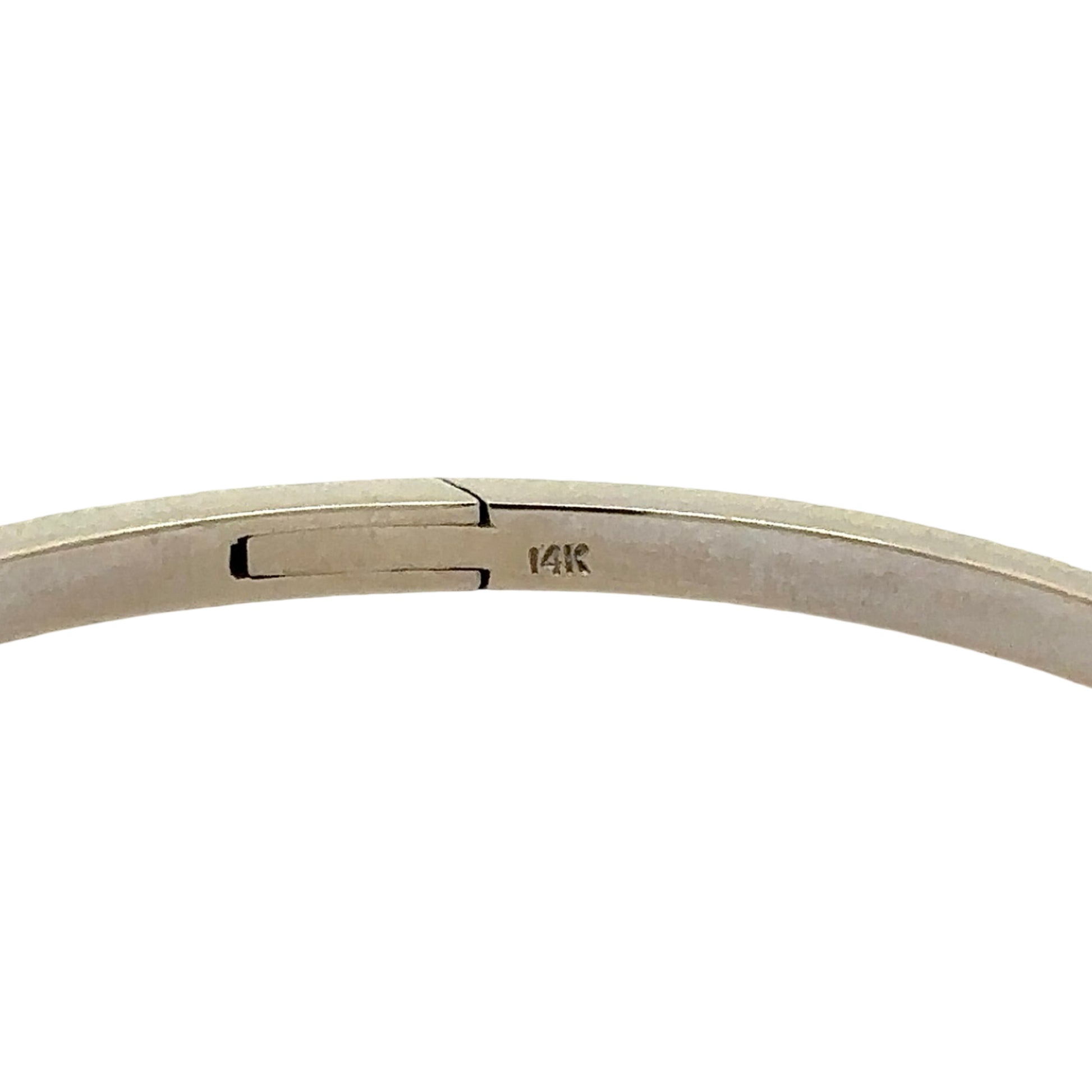 Close up of 14K stamp