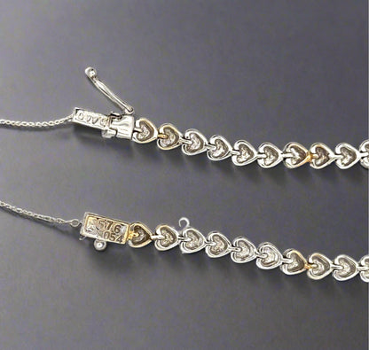 back of clasp with 576S054 stamp and D4.40 stamp