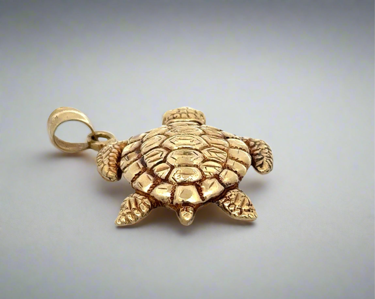 Bottom of turtle pendant