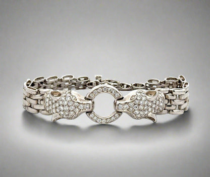 Bracelet lying on it's side