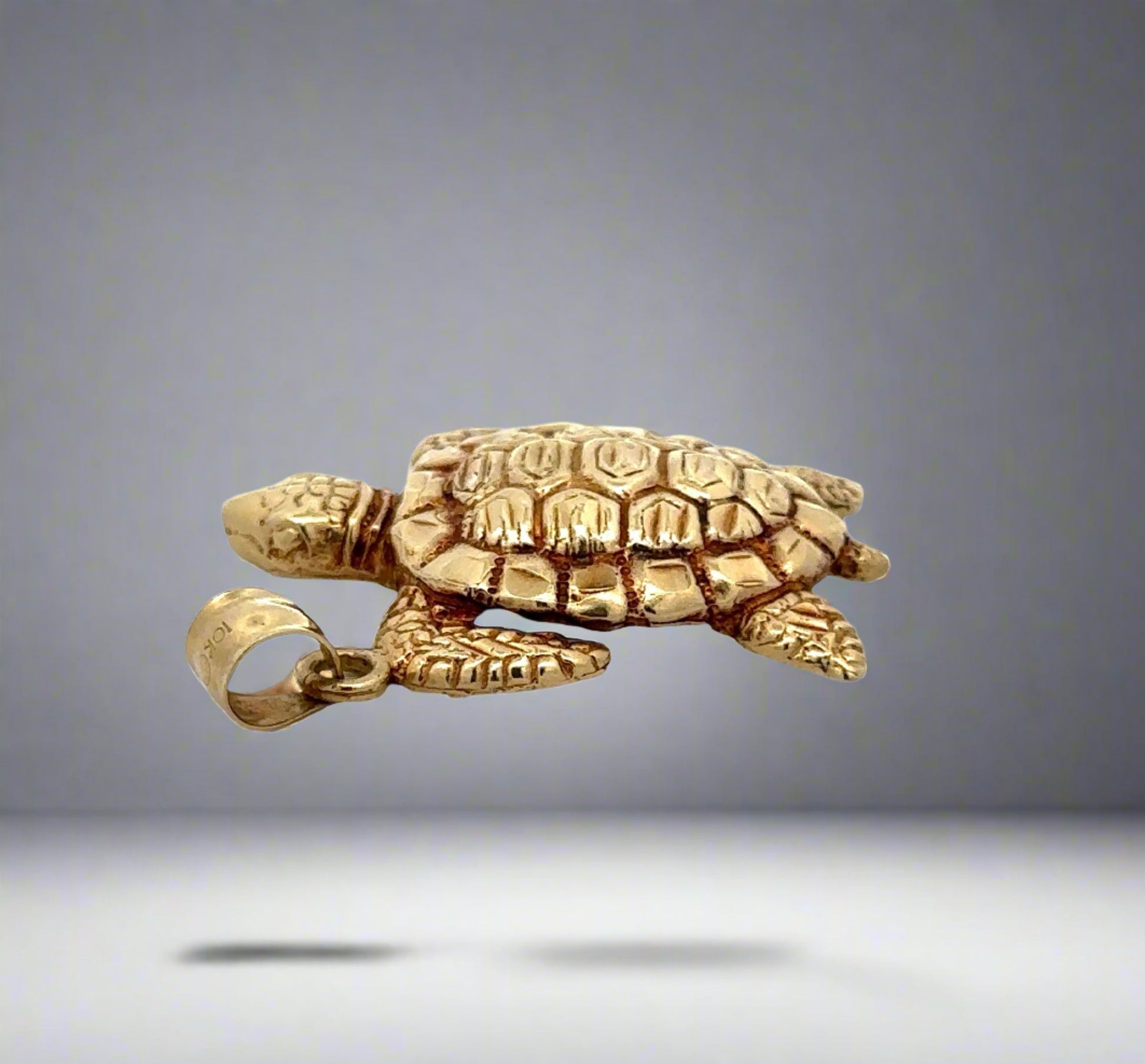 Side of turtle pendant