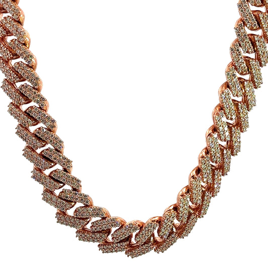360 vidoe of rose gold diamond cuban link chain with diamonds covering the front