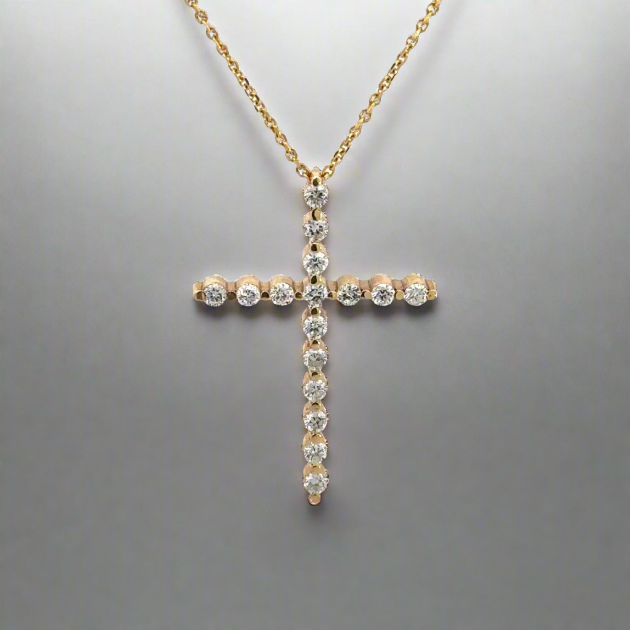 360 Video of diamond cross necklace with thin link chain