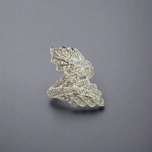 360 video of white gold and diamond fashion ring with 2 leaves